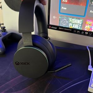 Xbox wireless headset